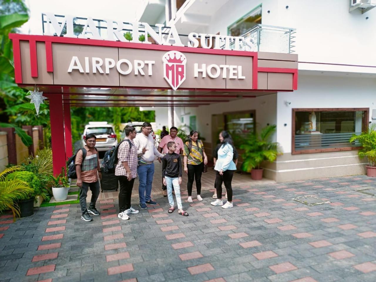 Marina Suites Airport Hotel Коччи Экстерьер фото